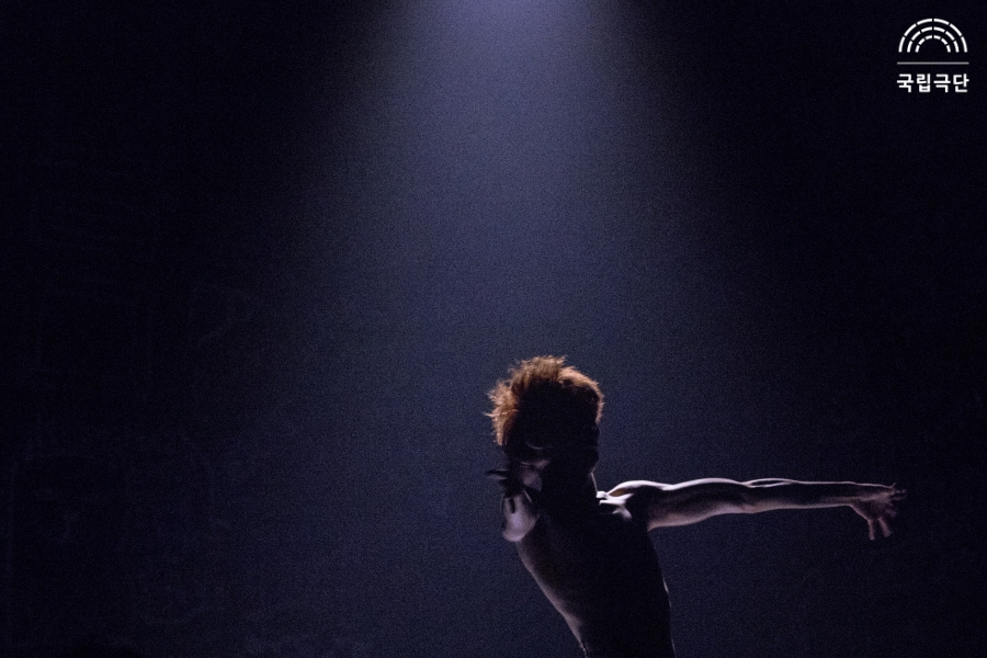 [청소년극] 죽고 싶지 않아 포스터